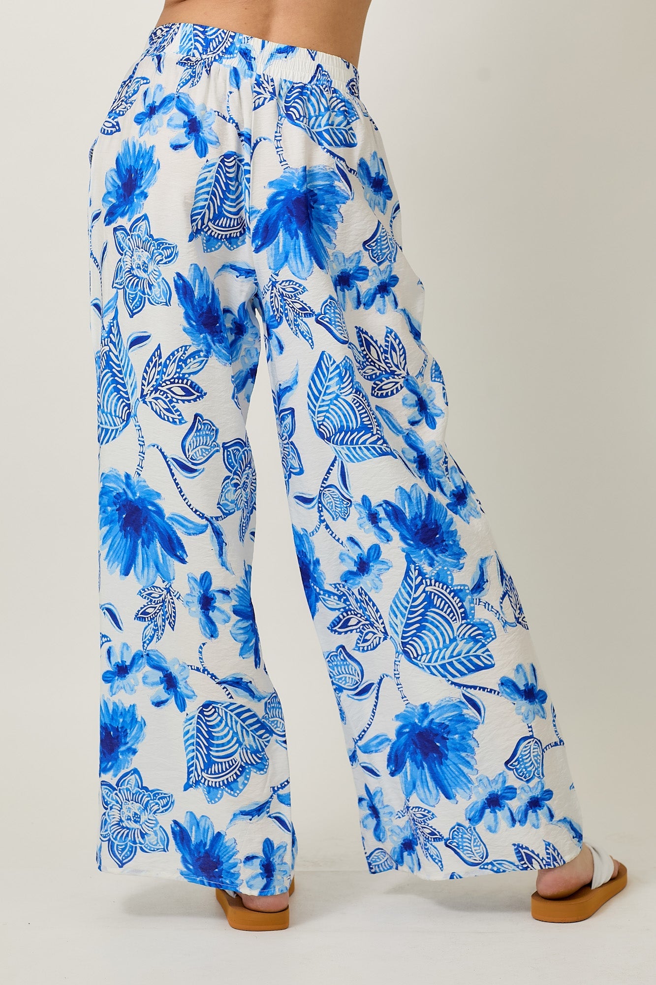 FLORAL PRINT WIDE LEG PANTS WITH POCKETS