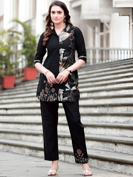 Elegant Black Floral Embroidered Kurti Set with Straight Pants (Size